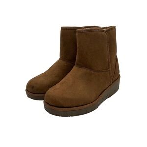 NWOT‎ Air walk brown color slip on booties size 6.5